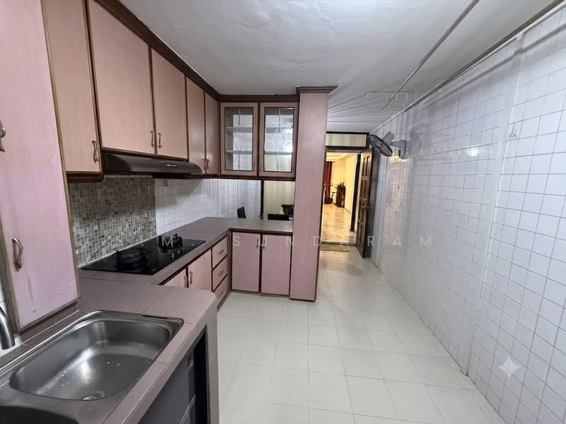 306 Jurong East Street 32, 306 Jurong East Street 32, 3 Bedrooms, 1,012 sqft, HDB Flat For Sale, by S.M. SUNDARAM, 500189260 - Kitchen - PropertyGuru.com.sg