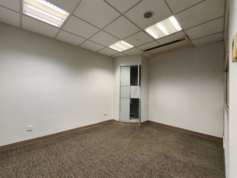 Tan Chong Tower, 15 Queen Street, 1,055 sqft, Office For Rent, by Lorraine Lum, 500189274 - CommercialGuru.com.sg
