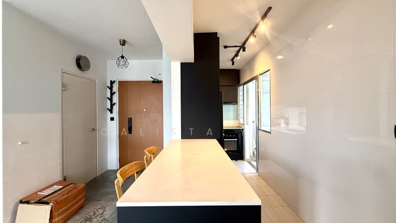 326C Sumang Walk, 326C Sumang Walk, Hougang / Punggol / Sengkang, 2 Bedrooms, 732 sqft, HDB Flat For Sale, by Calista Yap, 500189276 - Kitchen - PropertyGuru.com.sg