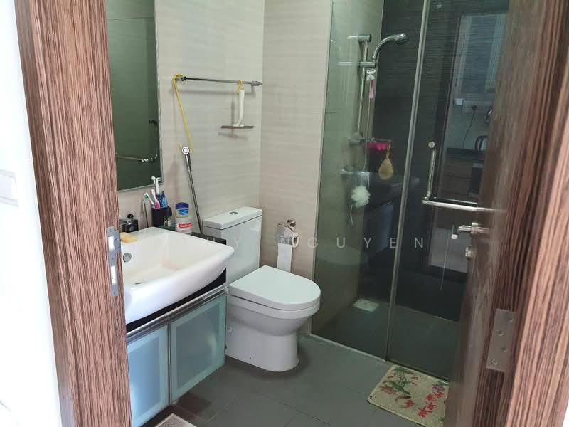 Le Regal, 340 Geylang Road, 1 Bedroom, 366 sqft, Apartment For Rent, by Kathy Nguyen, 500189280 - Bathroom - PropertyGuru.com.sg