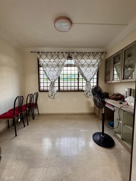 736 Jurong West Street 75, 736 Jurong West Street 75, 3 Bedrooms, 1,431 sqft, HDB Flat For Sale, by Gerald Ho, 500189286 - Study Room / Bedroom - PropertyGuru.com.sg