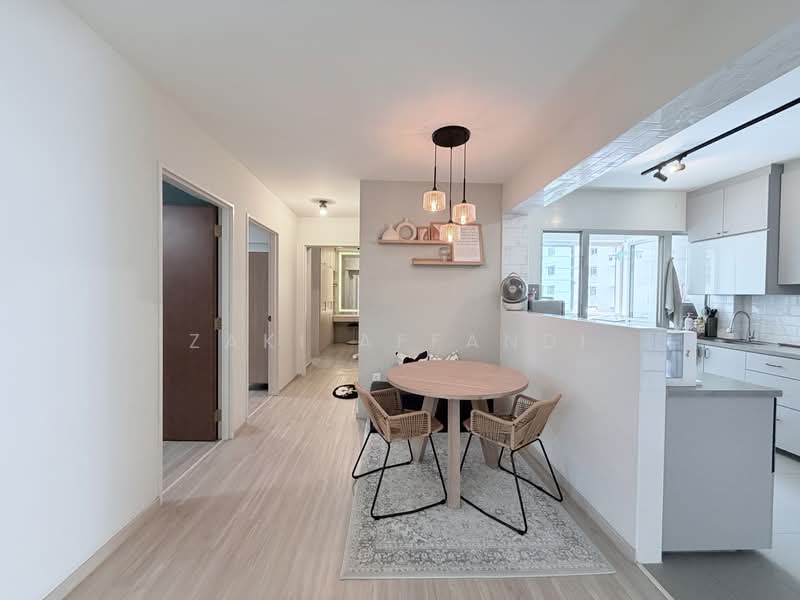 182B Woodlands Street 13, 182B Woodlands Street 13, 3 Bedrooms, 1,001 sqft, HDB Flat For Sale, by Zaki Affandi, 500189289 - Kitchen - PropertyGuru.com.sg