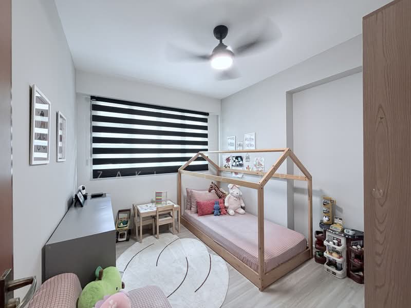 182B Woodlands Street 13, 182B Woodlands Street 13, 3 Bedrooms, 1,001 sqft, HDB Flat For Sale, by Zaki Affandi, 500189289 - Bedroom - PropertyGuru.com.sg