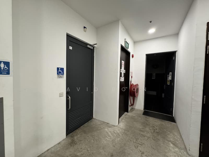 Primz Bizhub, 21 Woodlands Close singapore, 1,163 sqft, Light Industrial (B1) For Sale, by David Boon, 500189291 - Corridor - CommercialGuru.com.sg