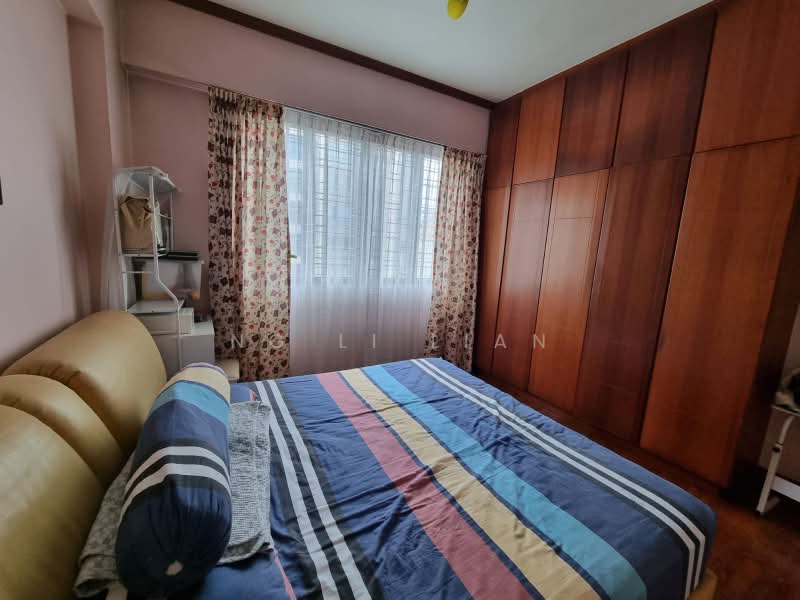 Pinevale, 2 Tampines Street 73, 3 Bedrooms, 1,292 sqft, Condominium For Sale, by Ng Li Lian, 500189294 - Bedroom - PropertyGuru.com.sg