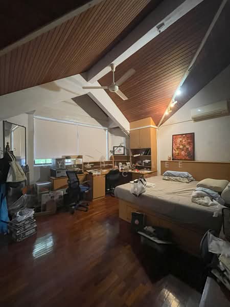 Shepherd's Hill Estate, Shepard's Drive, 5 Bedrooms, 5,000 sqft, Detached House For Sale, by Cynthia Lee H C, 500189300 - Bedroom - PropertyGuru.com.sg