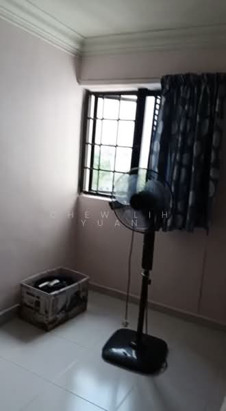 706 Yishun Avenue 5, 706 Yishun Avenue 5, Room Rental, 150 sqft, HDB Flat For Rent, by Chew Lih Yuan, 500189315 - Interior - PropertyGuru.com.sg