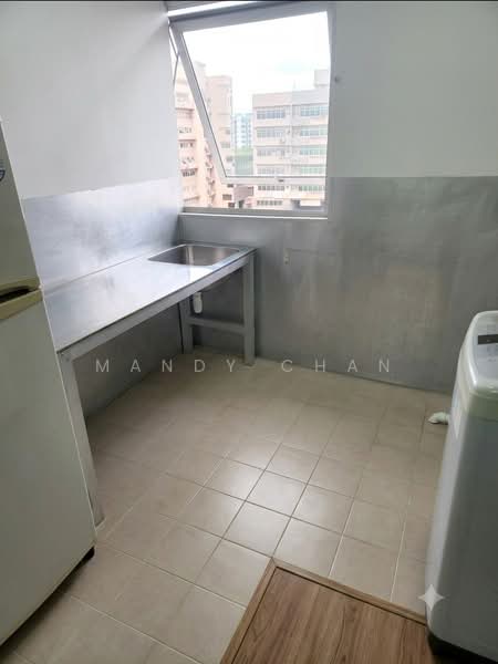 Pioneer Point, 5 Soon Lee Street, 500 sqft, Factory / Workshop (B2) For Rent, by Mandy Chan, 500189318 - Kitchen - CommercialGuru.com.sg
