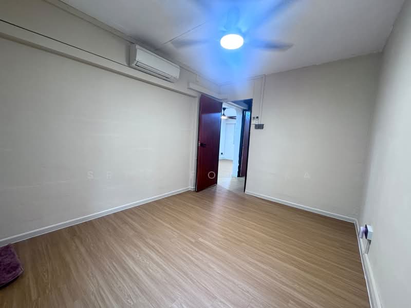 712 Yishun Avenue 5, 712 Yishun Avenue 5, Room Rental, 280 sqft, HDB Flat For Rent, by Sriin Fonseka, 500189331 - Interior - PropertyGuru.com.sg