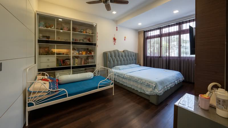 Kew Residencia, Kew Crescent, 4 Bedrooms, 2,961 sqft, Terraced House For Sale, by David Lim 林伟达, 500189333 - Bedroom - PropertyGuru.com.sg
