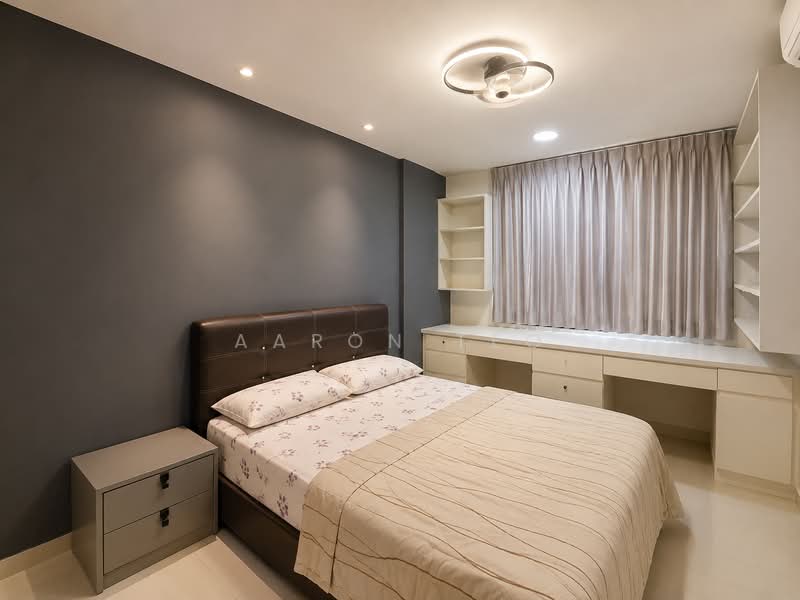 810 Tampines Avenue 4, 810 Tampines Avenue 4, 2 Bedrooms, 721 sqft, HDB Flat For Sale, by Aaron Teo, 500189341 - Bedroom - PropertyGuru.com.sg