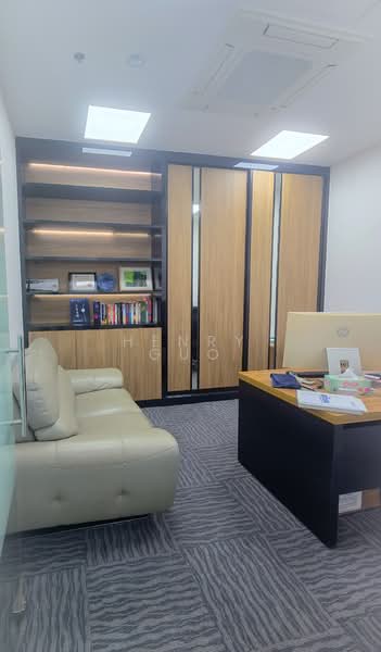 Midview City, 20 Sin Ming Lane, 1,496 sqft, Light Industrial (B1) For Sale, by Henry Guo, 500189342 - Director Room - CommercialGuru.com.sg