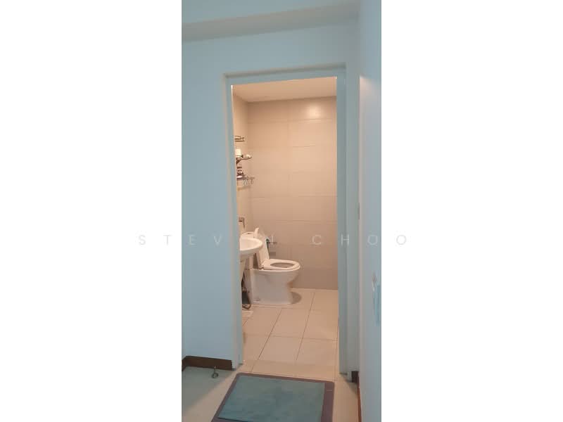 1 Canberra, 7 Canberra Drive, Room Rental, 150 sqft, Executive Condominium For Rent, by Steven Choo, 500189343 - Bathroom - PropertyGuru.com.sg