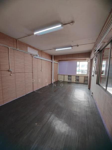 Mandai Estate, Mandai Estate, Mandai / Upper Thomson, 7,713 sqft, Factory / Workshop (B2) For Sale, by Desmond Ang, 500189356 - Mezzanine Office - CommercialGuru.com.sg