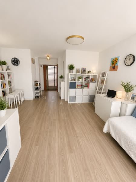 110A Depot Road, 110A Depot Road, 3 Bedrooms, 990 sqft, HDB Flat For Sale, by Joavonne Tang, 500189357 - Living Room - PropertyGuru.com.sg