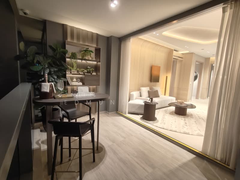 Union Square Residences, 28 Havelock Road,, 4 Bedrooms, 1,518 sqft, Condominium For Sale, by Edmund Tan, 500189372 - Living Room - PropertyGuru.com.sg
