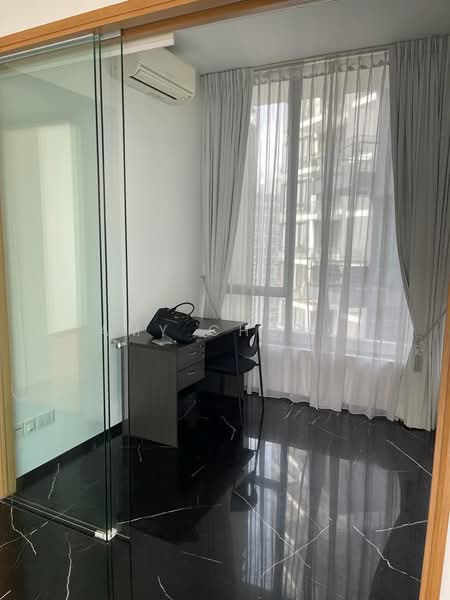 Helios Residences, 15 Cairnhill Circle, 3 Bedrooms, 1,281 sqft, Condominium For Rent, by Amy Chong, 500189375 - Study - PropertyGuru.com.sg