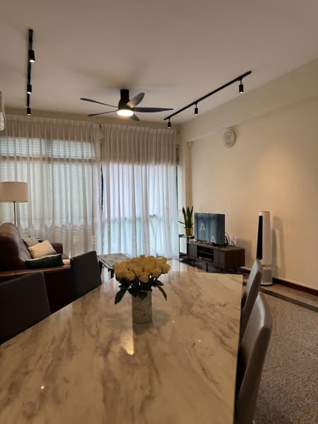 Palmwoods, 450 Upper Changi Road, 3 Bedrooms, 1,001 sqft, Condominium For Rent, by Sheela Ferozkhan, 500189378 - Living Room - PropertyGuru.com.sg