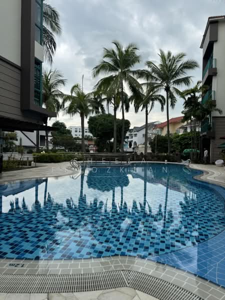 Palmwoods, 450 Upper Changi Road, 3 Bedrooms, 1,001 sqft, Condominium For Rent, by Sheela Ferozkhan, 500189378 - Pool - PropertyGuru.com.sg