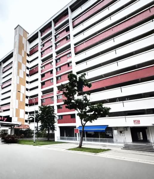 247 Hougang Avenue 3, 247 Hougang Avenue 3, 1,851 sqft, Shop / Shophouse For Sale, by Margaret Tan, 500189383 - Exterior - CommercialGuru.com.sg