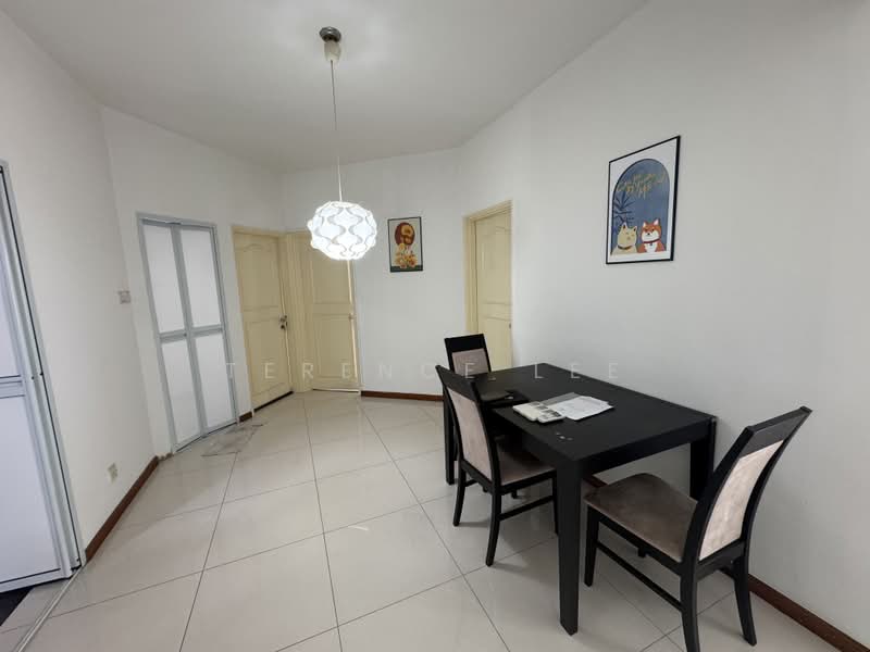 West Bay Condo, 56 West Coast Crescent, 3 Bedrooms, 1,219 sqft, Condominium For Sale, by Terence Lee, 500189391 - Dining Room - PropertyGuru.com.sg