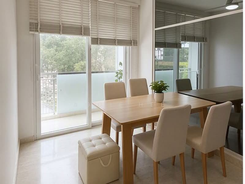 East Village, 430 Upper Changi Road, 2 Bedrooms, 1,206 sqft, Condominium For Sale, by Aggie Hee, 500189396 - Dining Room - PropertyGuru.com.sg