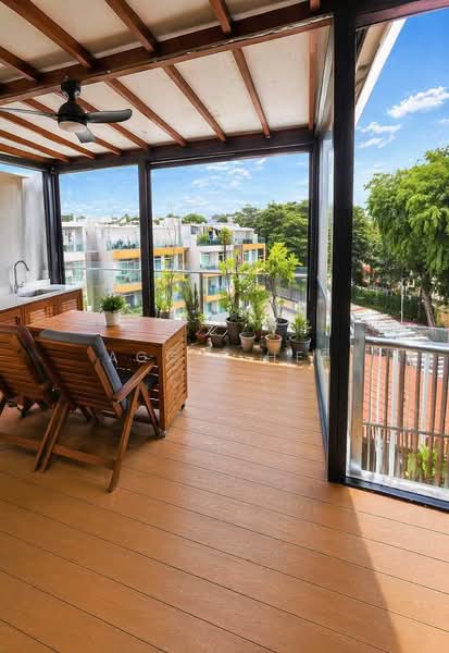 East Village, 430 Upper Changi Road, 2 Bedrooms, 1,206 sqft, Condominium For Sale, by Aggie Hee, 500189396 - Balcony - PropertyGuru.com.sg