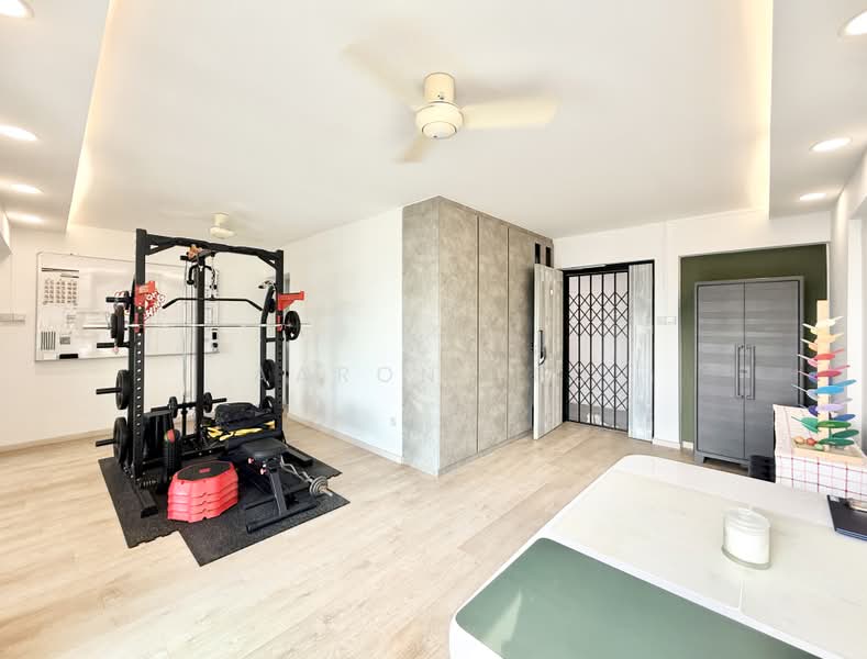 126A Edgedale Plains, 126A Edgedale Plains, 3 Bedrooms, 979 sqft, HDB Flat For Sale, by Aaron Teo, 500189412 - Living Room - PropertyGuru.com.sg