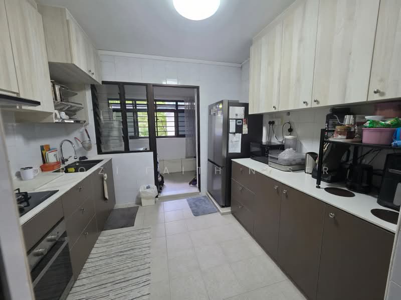 621 Woodlands Drive 52, 621 Woodlands Drive 52, 4 Bedrooms, 1,313 sqft, HDB Flat For Sale, by Rozi Faith Naser, 500189415 - Kitchen - PropertyGuru.com.sg
