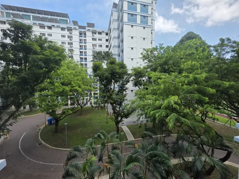621 Woodlands Drive 52, 621 Woodlands Drive 52, 4 Bedrooms, 1,313 sqft, HDB Flat For Sale, by Rozi Faith Naser, 500189415 - Exterior - PropertyGuru.com.sg