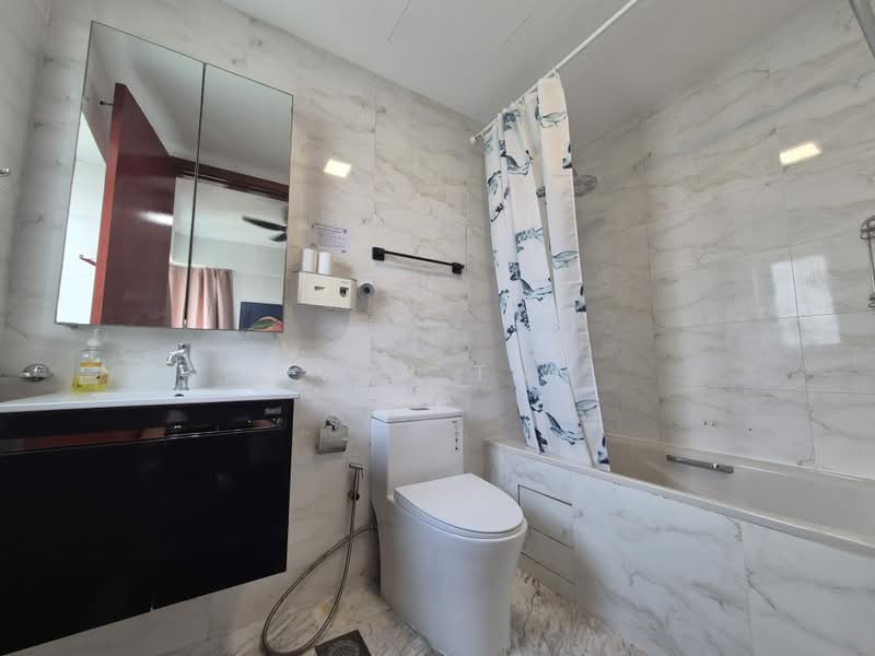 Master Room Beside UMC! 2 Pax ok!, , Room Rental, 200 sqft, Condominium For Rent, by Evan Tan, 500189422 - Bathroom - PropertyGuru.com.sg
