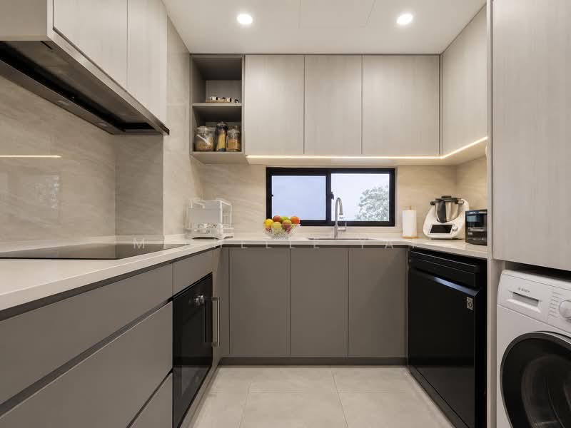 Kent Ridge Hill Residences, 68 South Buona Vista Road, 3 Bedrooms, 1,442 sqft, Condominium For Sale, by Michelle Yap, 500189423 - Kitchen - PropertyGuru.com.sg