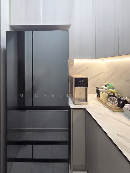 Kent Ridge Hill Residences, 68 South Buona Vista Road, 3 Bedrooms, 1,442 sqft, Condominium For Sale, by Michelle Yap, 500189423 - Kitchen - PropertyGuru.com.sg