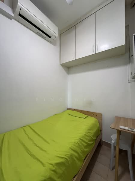 Summerdale, 6 Boon Lay Drive, Room Rental, 80 sqft, Condominium For Rent, by Ping Neo, 500189424 - Bedroom - PropertyGuru.com.sg