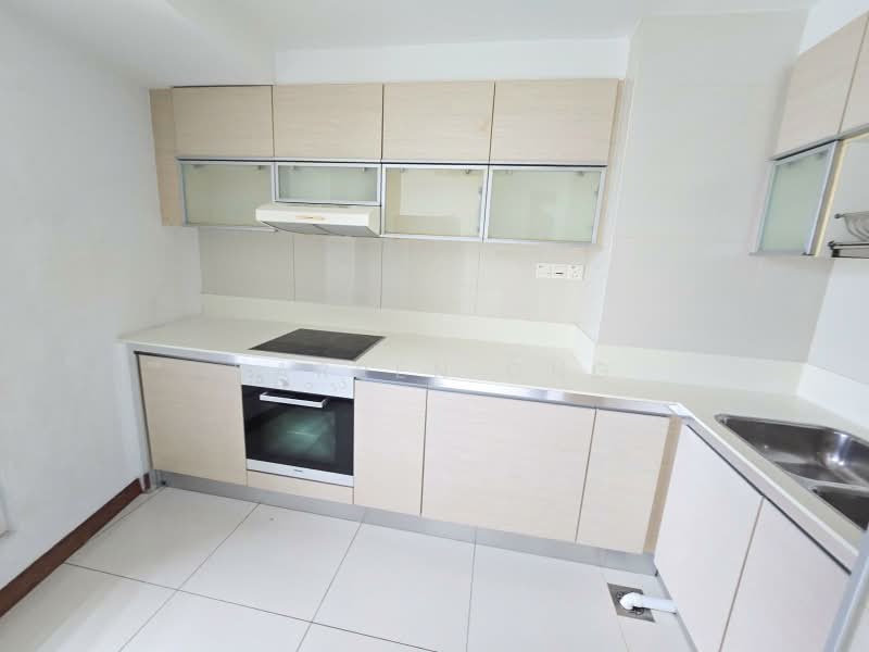 The Sail @ Marina Bay, 6 Marina Boulevard, 4 Bedrooms, 2,100 sqft, Condominium For Sale, by Darren Ong, 500189446 - Kitchen - PropertyGuru.com.sg