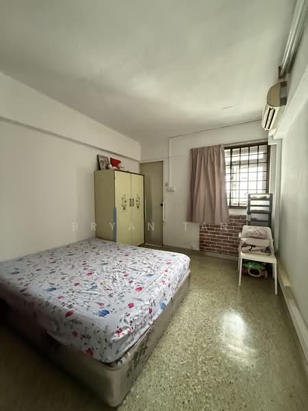 7 Lorong Lew Lian, 7 Lorong Lew Lian, 3 Bedrooms, 1,055 sqft, HDB Flat For Sale, by Bryan Tan, 500189459 - Bedroom - PropertyGuru.com.sg