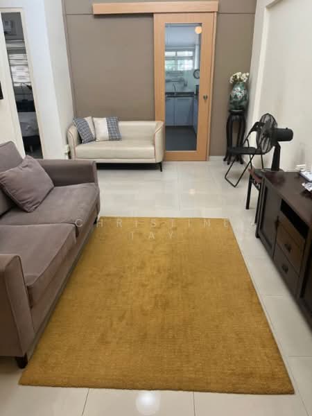 725 Clementi West Street 2, 725 Clementi West Street 2, Buona Vista / West Coast / Clementi New Town, 2 Bedrooms, 732 sqft, HDB Flat For Sale, by Christine Tay, 500189463 - Living Room - PropertyGuru.com.sg