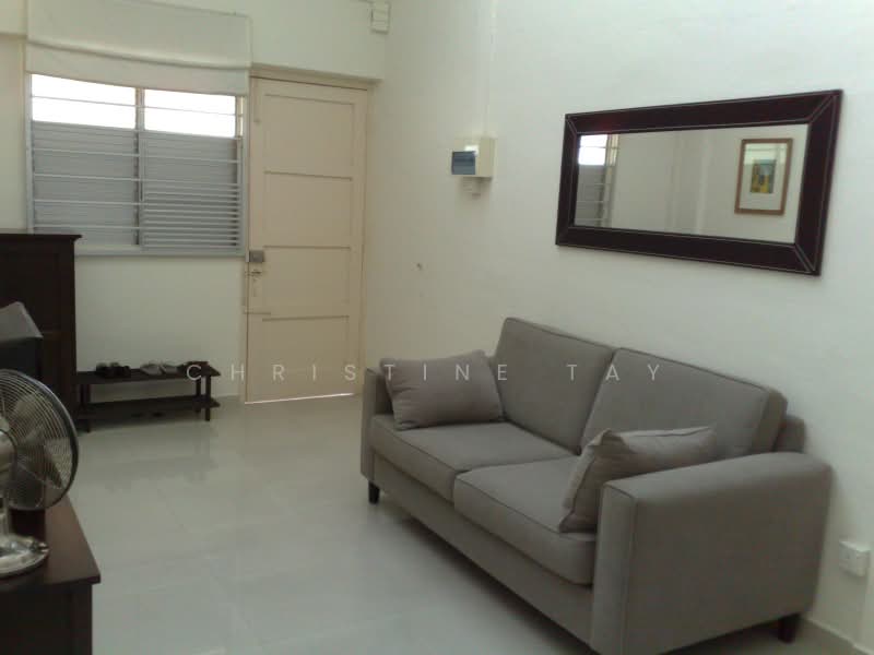 725 Clementi West Street 2, 725 Clementi West Street 2, Buona Vista / West Coast / Clementi New Town, 2 Bedrooms, 732 sqft, HDB Flat For Sale, by Christine Tay, 500189463 - Living Room - PropertyGuru.com.sg
