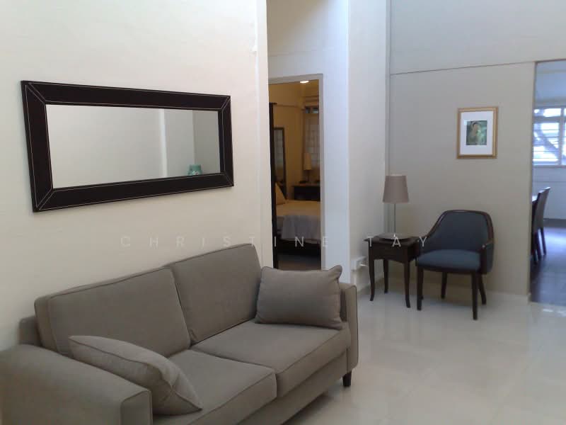 725 Clementi West Street 2, 725 Clementi West Street 2, Buona Vista / West Coast / Clementi New Town, 2 Bedrooms, 732 sqft, HDB Flat For Sale, by Christine Tay, 500189463 - Living Room - PropertyGuru.com.sg