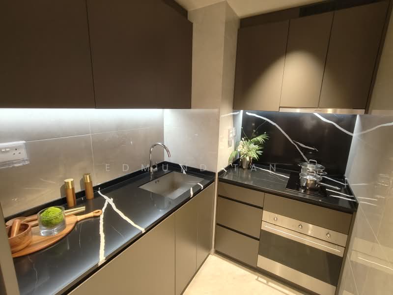 One Marina Gardens, 3 Marina Gardens Lane, 2 Bedrooms, 657 sqft, Apartment For Sale, by Edmund Tan, 500189480 - Kitchen - PropertyGuru.com.sg