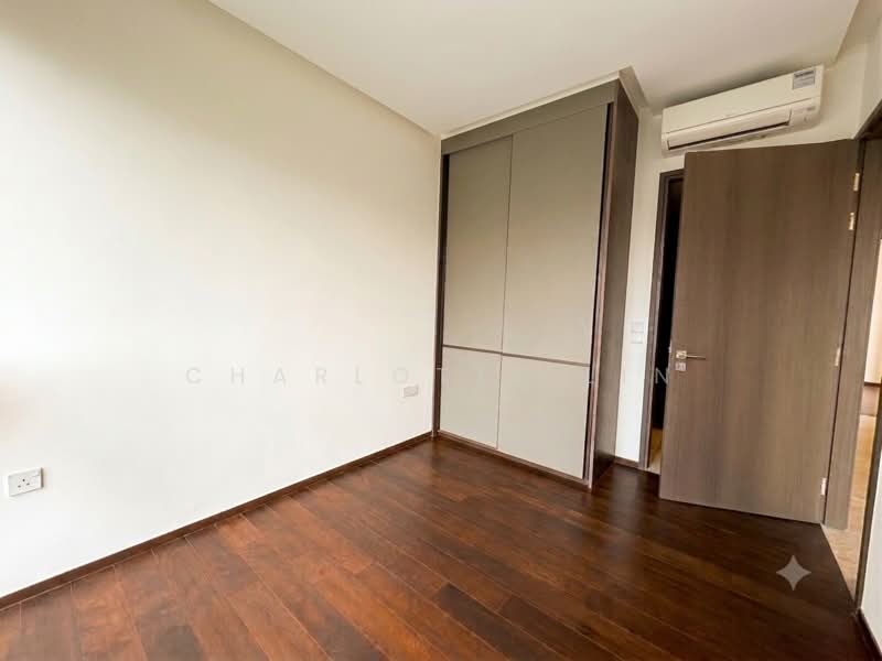 Piccadilly Grand, 1 Northumberland Road, 5 Bedrooms, 1,582 sqft, Condominium For Rent, by Charlotte Lin, 500189494 - Junior Master Bedroom - PropertyGuru.com.sg