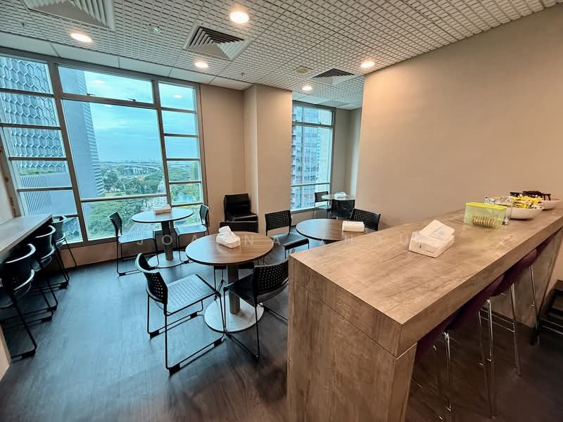 Bugis Junction Towers, 230 Victoria Street, 3,713 sqft, Office For Rent, by Joanna Zhou, 500189498 - View - CommercialGuru.com.sg