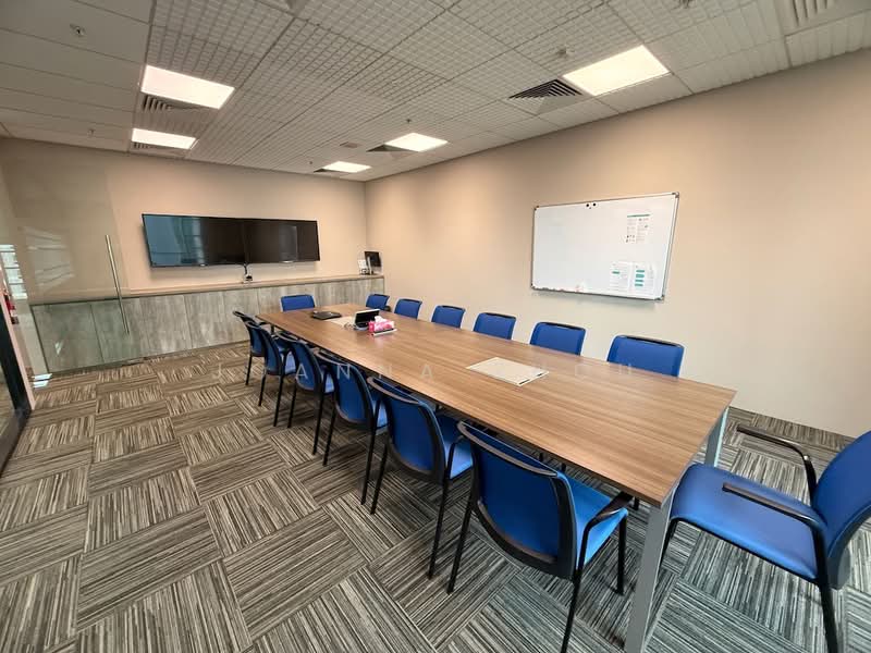 Bugis Junction Towers, 230 Victoria Street, 3,713 sqft, Office For Rent, by Joanna Zhou, 500189498 - Interior - CommercialGuru.com.sg