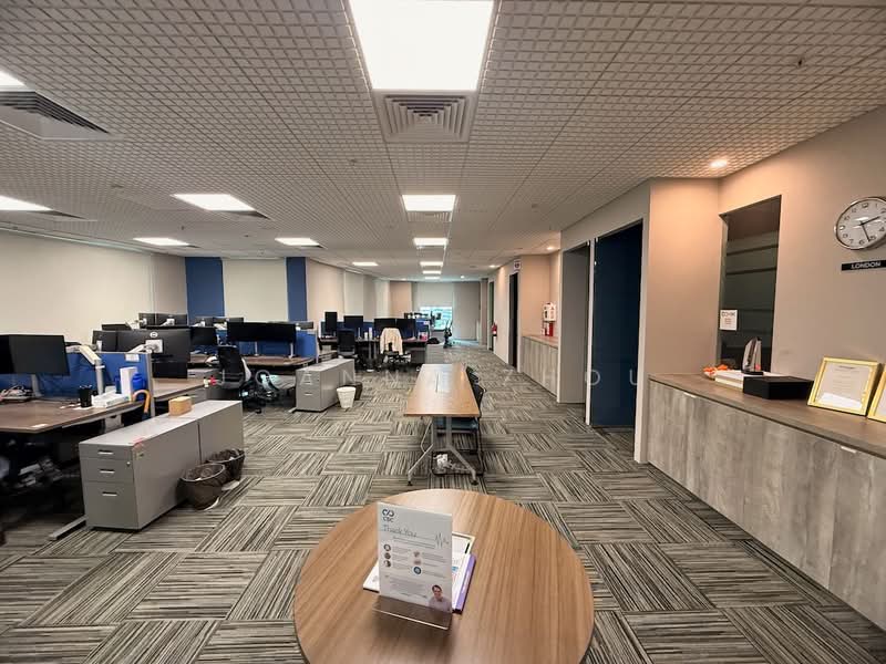 Bugis Junction Towers, 230 Victoria Street, 3,713 sqft, Office For Rent, by Joanna Zhou, 500189498 - Interior - CommercialGuru.com.sg