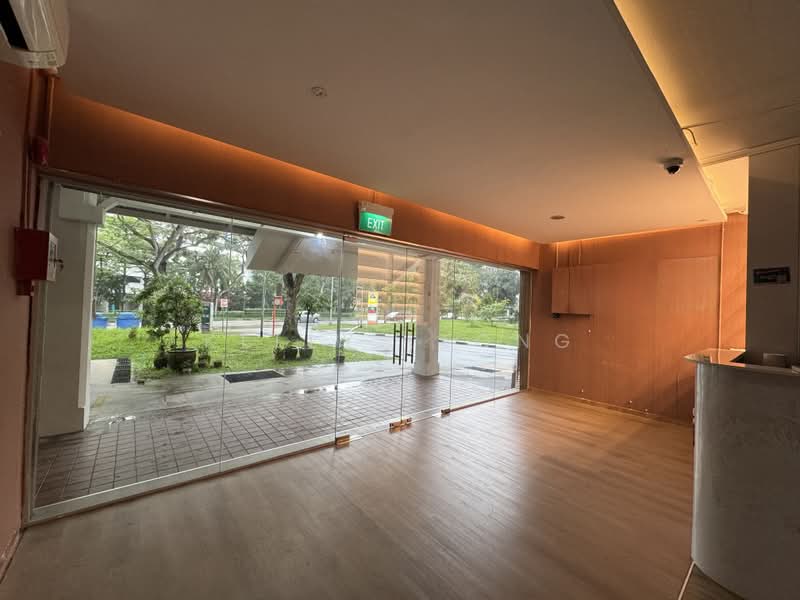 Rare Corner Shophouse @ Jurong East Street 31, , 1,797 sqft, Shop / Shophouse For Rent, by Kelly Leong, 500189499 - Entrance - CommercialGuru.com.sg