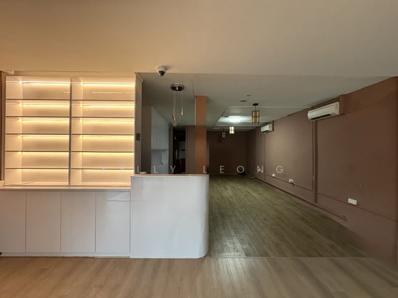 Rare Corner Shophouse @ Jurong East Street 31, , 1,797 sqft, Shop / Shophouse For Rent, by Kelly Leong, 500189499 - Interior - CommercialGuru.com.sg