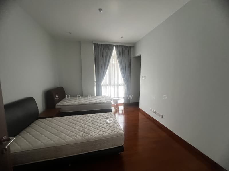 Reno 3.5 Storey Detached @ Stirling Road, Shepherds Drive, Merino Crescent, Queenstown MRT, Stirling Road, Shepherds Drive, Merino Crescent, Queenstown MRT, 10+ Bedrooms, 9,000 sqft, Detached House For Sale, by Audrey Wong, 500189504 - Bedroom - PropertyGuru.com.sg