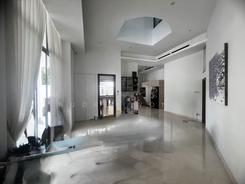 Reno 3.5 Storey Detached @ Stirling Road, Shepherds Drive, Merino Crescent, Queenstown MRT, Stirling Road, Shepherds Drive, Merino Crescent, Queenstown MRT, 10+ Bedrooms, 9,000 sqft, Detached House For Sale, by Audrey Wong, 500189504 - Living Room - PropertyGuru.com.sg