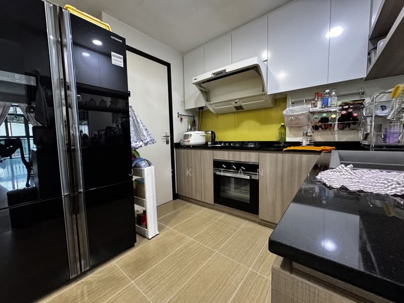 Freehold 2 bedrms @ River valley, , 2 Bedrooms, 957 sqft, Condominium For Sale, by Jack Tan, 500189506 - Kitchen - PropertyGuru.com.sg