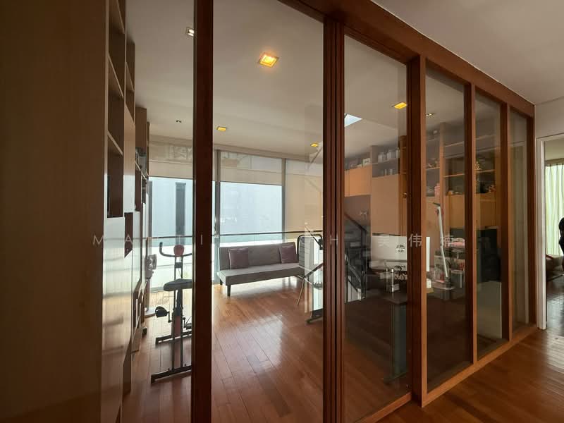 Move-in Ready ‼️ FH Detached near Lorong Chuan MRT 🔥 mins to NEX & Schools, Braddell Heights Estate, 7 Bedrooms, 6,000 sqft, Detached House For Sale, by Martin Goh 吴伟楠, 500189508 - Study - PropertyGuru.com.sg